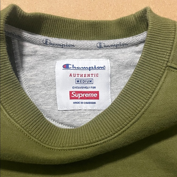 Champion Men's Olive Crewneck Sweater